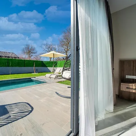 2 Bedroom Private Villa